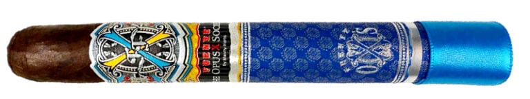 Luxury cigar with ornate band design 