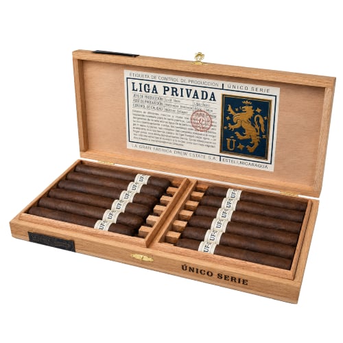 Liga Privada Unico Serie UF-13 Cigars